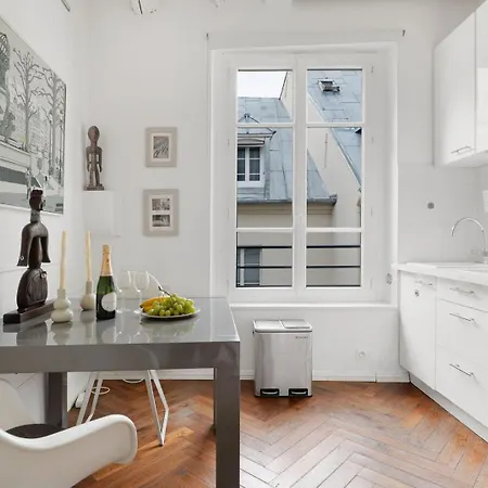 Apartment Agathe Chatelet