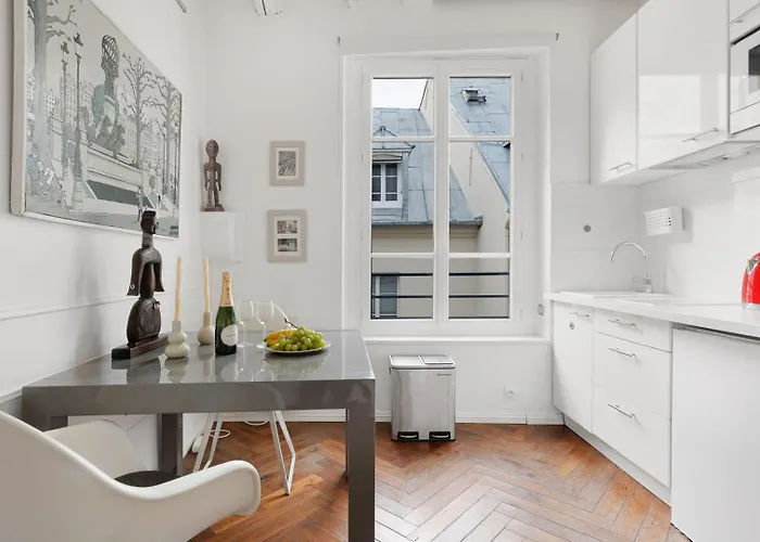 Apartment Agathe Chatelet