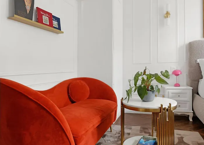 Agathe Chatelet Apartment